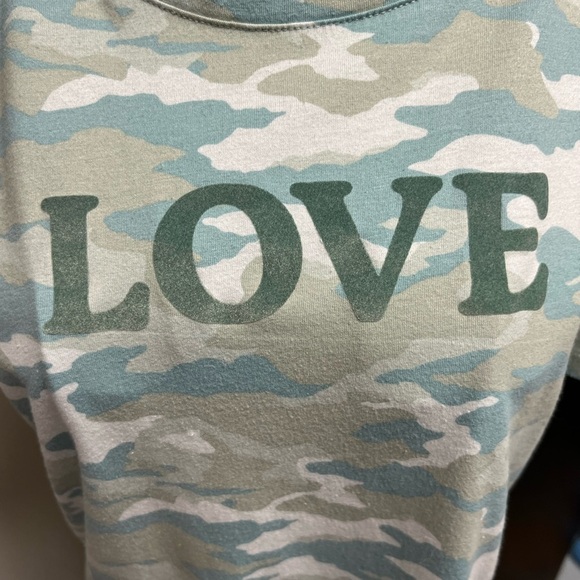 Nine West Camouflage Love Tee - Green and White Short Sleeve Crew Neck - Picture 3 of 5